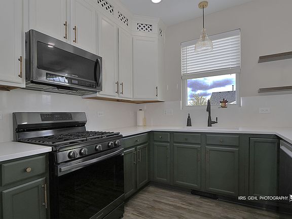5th image of 862 Heartland Park Ln