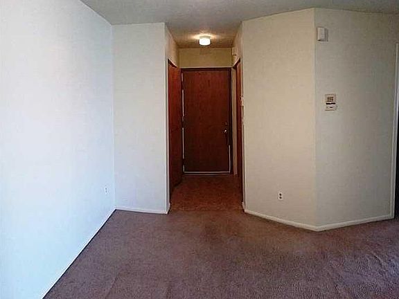 3rd image of 4351 Village Parkway Cir W APT 1