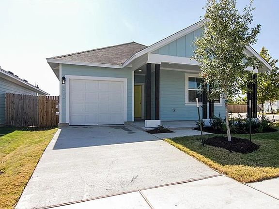 3rd image of 240 La Escalera Dr