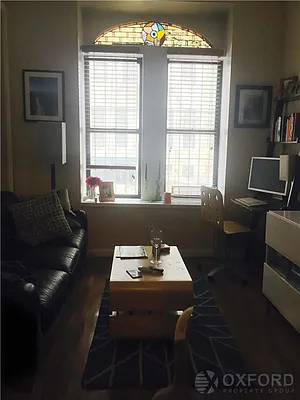 Rented by Oxford Property Group | media 37