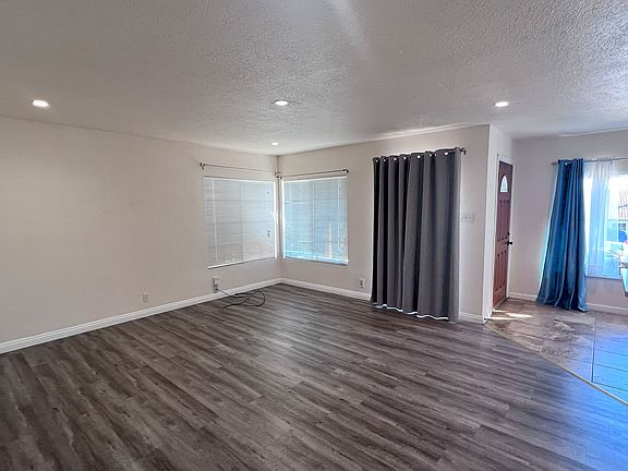 2nd image of 1487 Highland Blvd