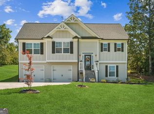 1445 Yellow Creek Rd, Ball Ground, GA 30107