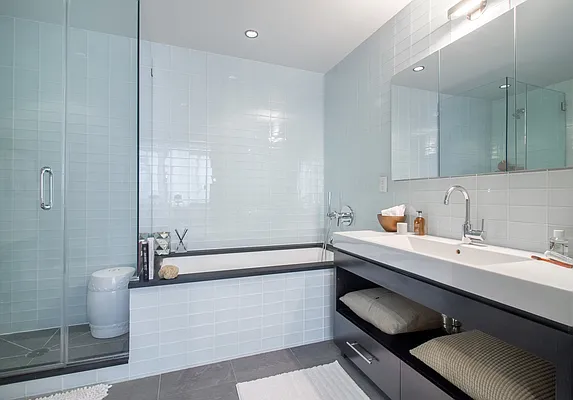 Rented by Mirador Real Estate | media 82