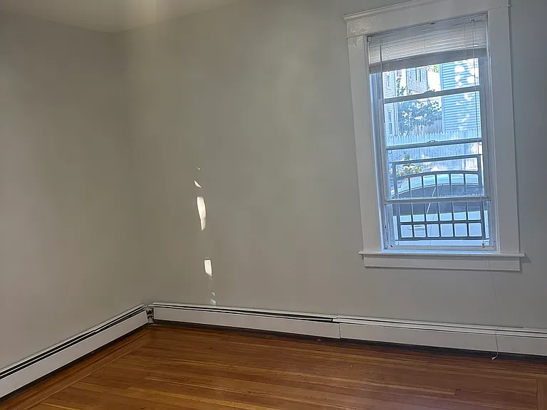 20 Richter St #1 — Photo 7