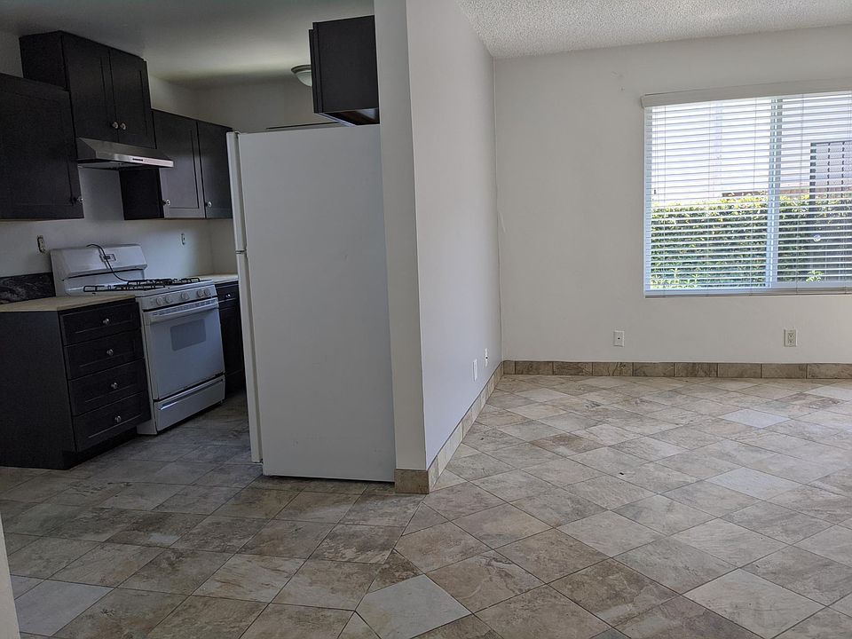 1st image of 4656 Kansas St Unit 1