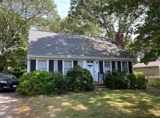 310 Lincoln Rd, Hyannis, MA 02601