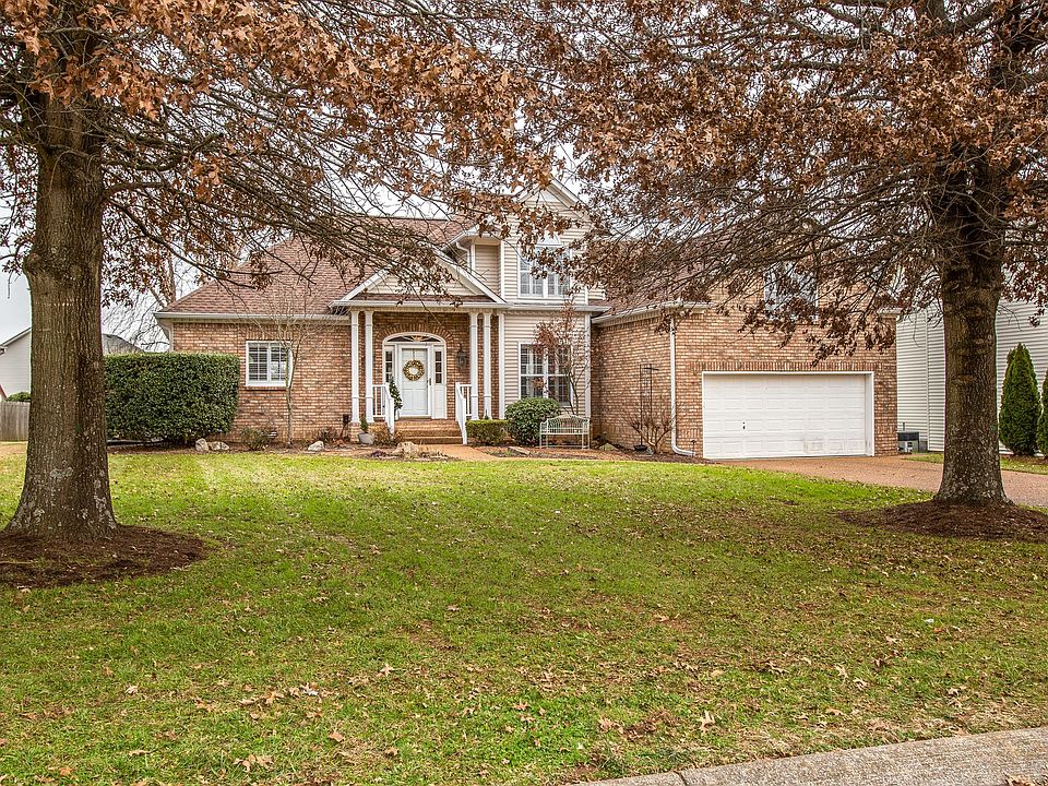 1st image of 2937 Iroquois Dr