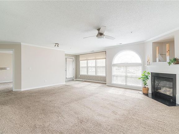 4th image of 3483 Forestdale Dr APT 1D