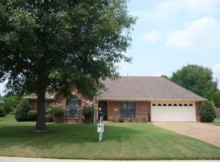 358 E White Rd, Collierville, TN 38017