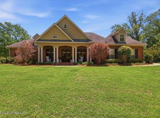 50 Bellewood Dr, Clinton, MS 39056