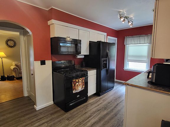 3rd image of 1811 Widdicomb Ave NW