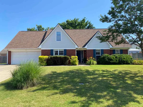 810 Bloomington Dr, Brighton, TN 38011