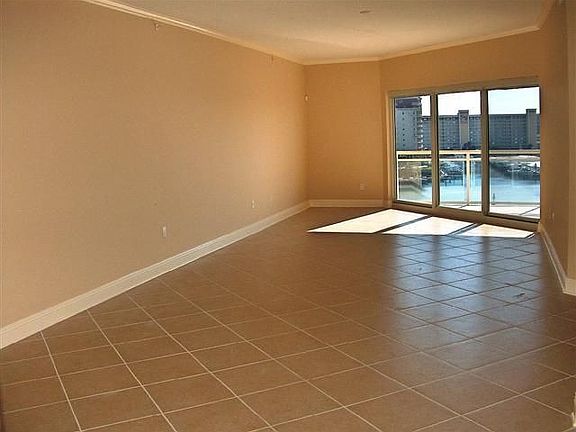4th image of 770 Harbor Blvd Unit 6F