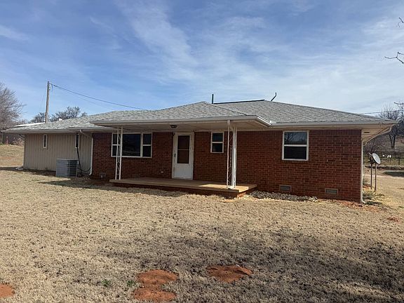 4th image of 24147 County Street 2670