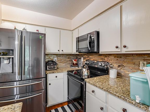 4th image of 5487 Sean Cir APT 100