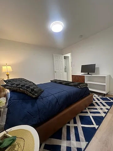 1813 W Touhy Ave #1 — Photo 18