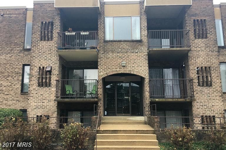 1st image of 1 Silverwood Cir APT 9
