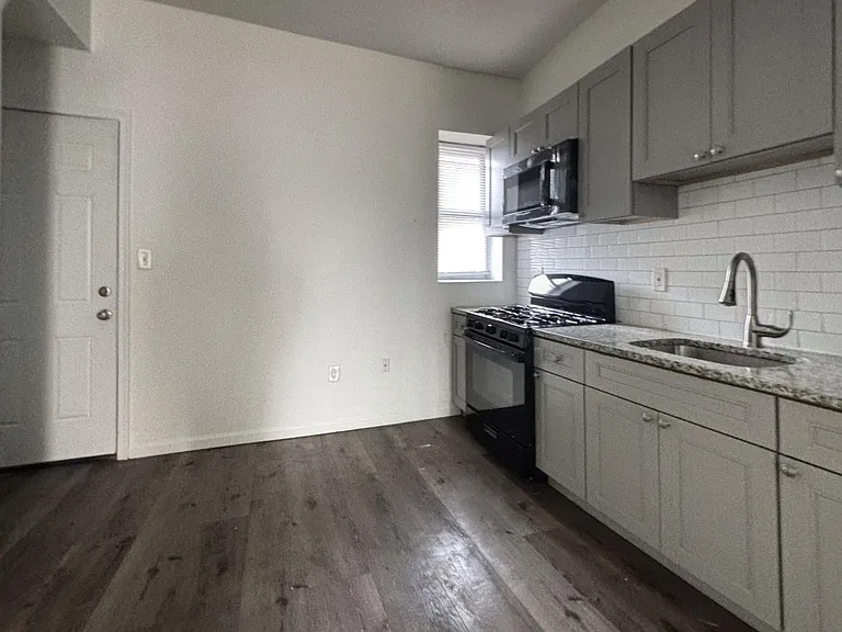 5513 Ludlow St — Photo 11