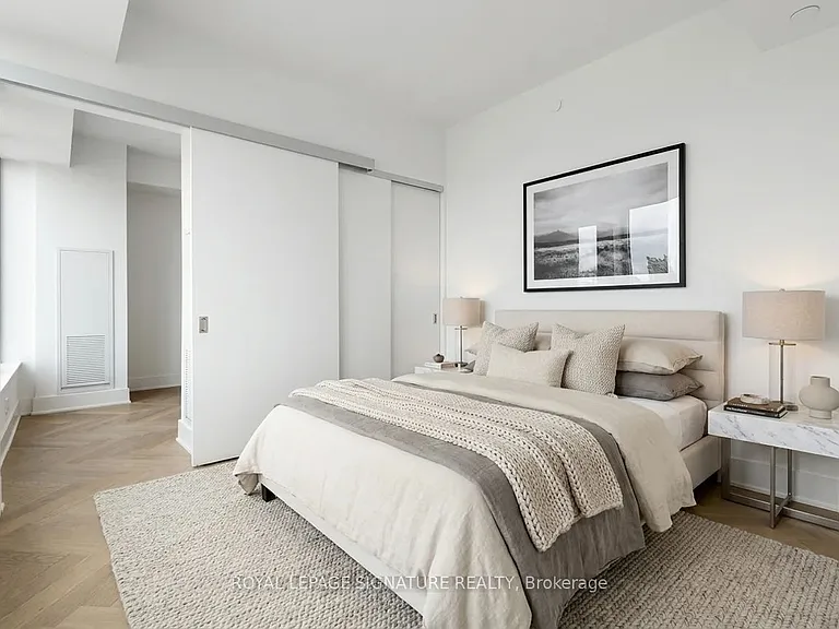 11 Yorkville Ave #3602 — Photo 6