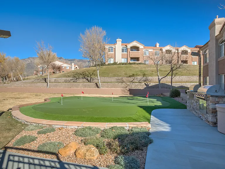 Putting Green