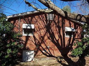 2nd image of 1401 Creek Dr