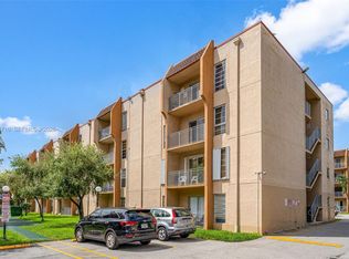 4715 NW 7th St APT 104-2, Miami, FL 33126