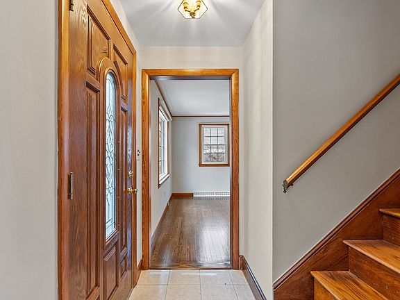 2nd image of 114 Fanning Ave