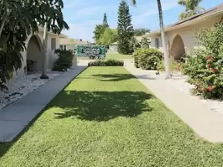 4119 SW Santa Barbara Pl — Photo 3