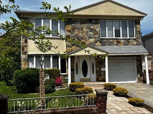 92 Dawson Cir, Staten Island, NY 10314