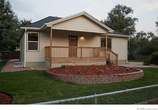 For Sale: 2560 Estes Street, Lakewood, CO 80215
