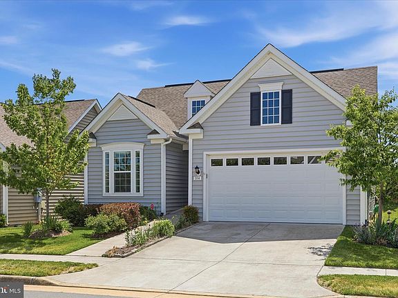2nd image of 104 Poppy Dr