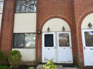 649 Chestnut St FLOOR 1, Cedarhurst, NY 11516
