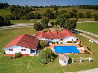 1228 Paul Reecer Rd, Moss, TN 38575