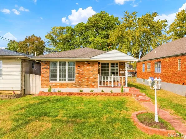 2437 Telegraph Rd, Saint Louis, MO 63125