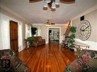 556 13th Ave NE, Saint Petersburg, FL 33701
