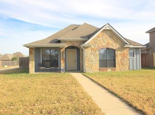 2010 Turning Leaf Dr, Bryan, TX 77807