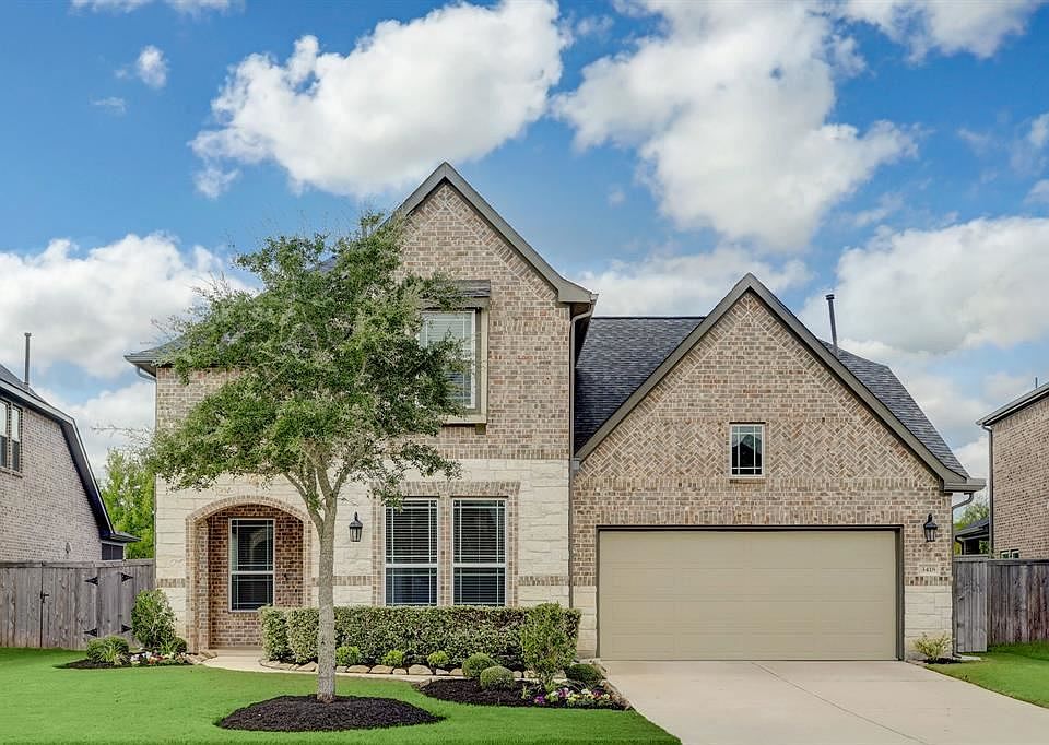 1st image of 3418 Pebble Creek Dr