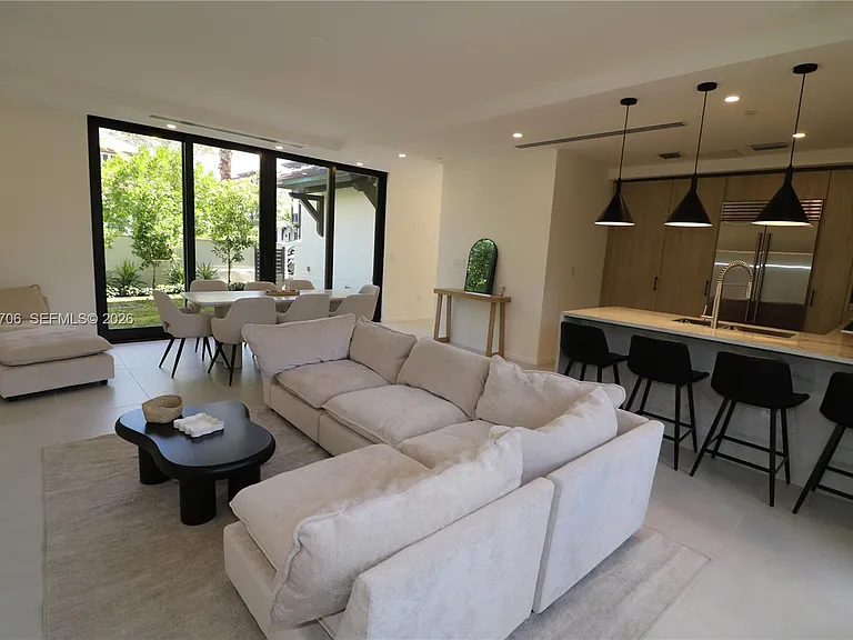 7504 SW 100th St #17 — Photo 16