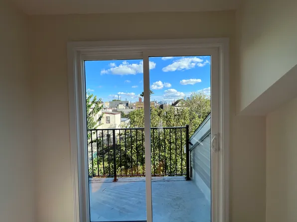 409 41st Street image 12 of 16