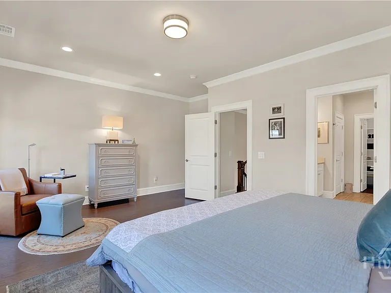437 Port St — Photo 30