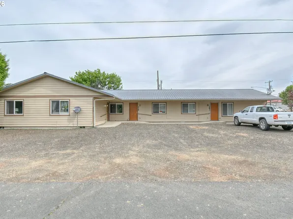 377 E Currant St, Athena, OR 97813