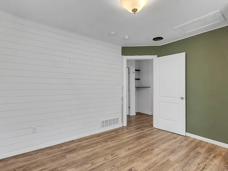 2406 Park Blvd — Photo 12