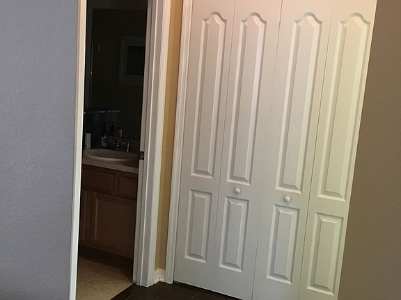 5th image of 6846 Breezy Palm Dr