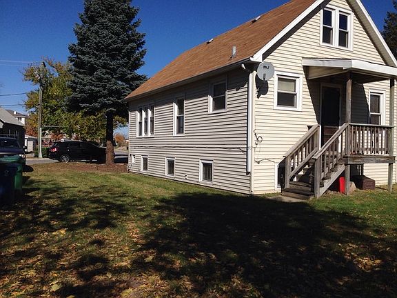 3rd image of 1537 Broadway Ave