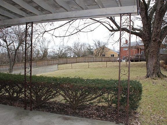 2nd image of 5447 Childs Ave