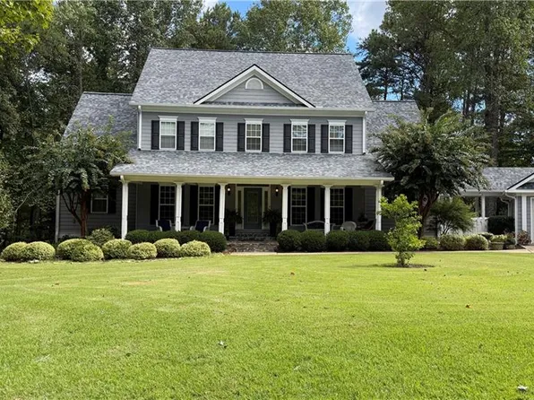 173 Sweetbriar Dr, Jasper, GA 30143