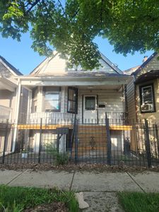 2040 N Kildare Ave, Chicago, IL, 60639