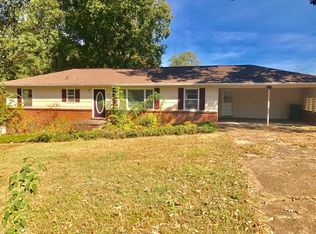 123 Smith Ct, Sheffield, AL 35660