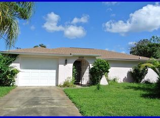8533 Long Boat Ln, Hudson, FL 34667