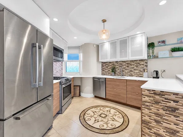 5700 Arlington Ave APT 17M, Bronx, NY 10471